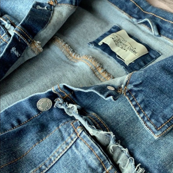 Jean jacket - Picture 2 of 3